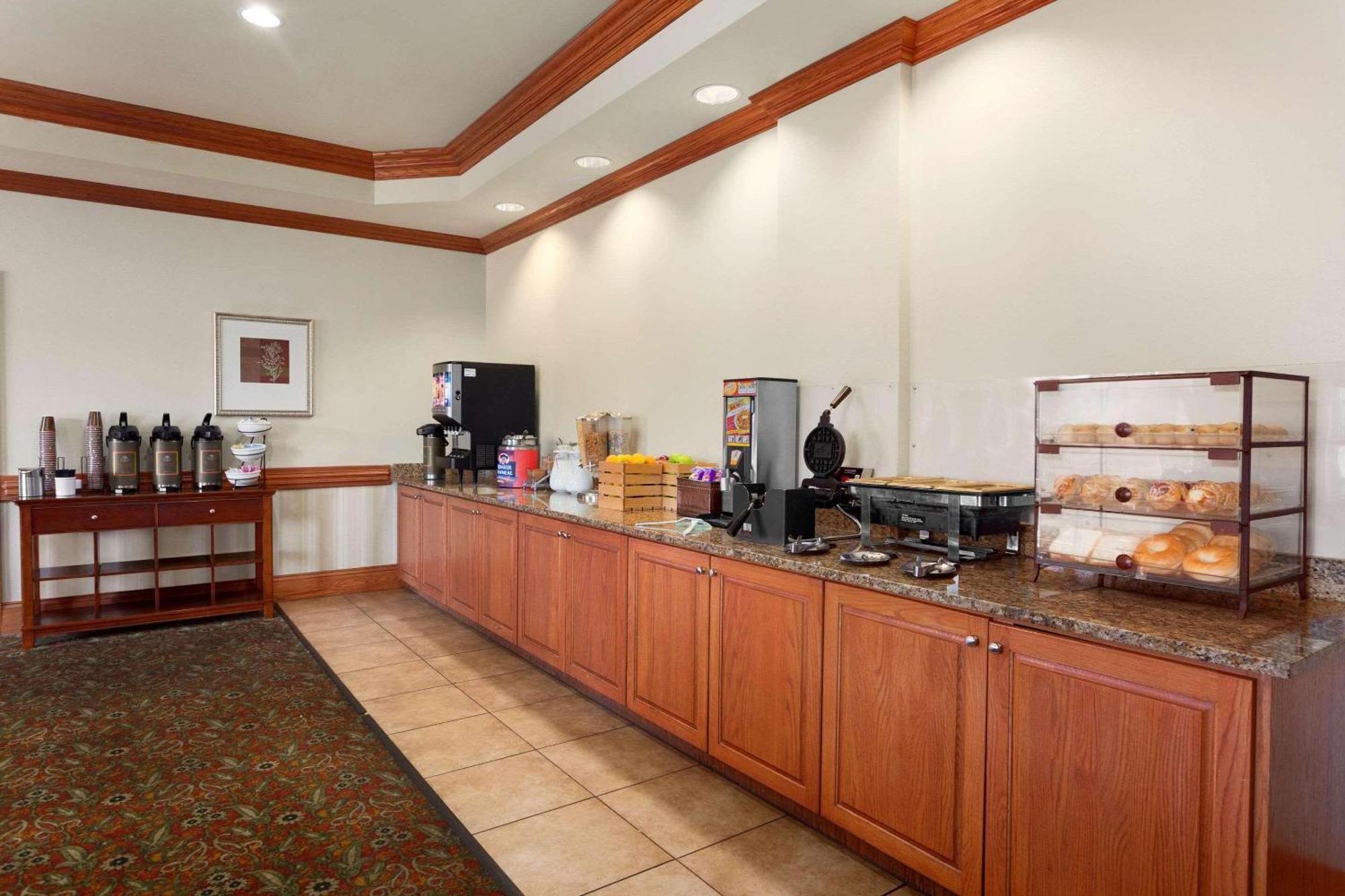 Country Inn & Suites By Radisson, Tifton, Ga Ngoại thất bức ảnh